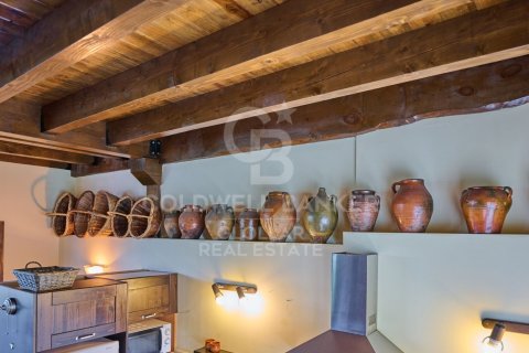 Купить виллу в Каталония, Испания с 6 спален, 240м², № 5658 - фото 17