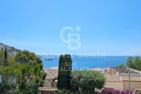 Apartamento de 2 dormitorios en venta en Roses, Gerona, Cataluña, Spain № 5660