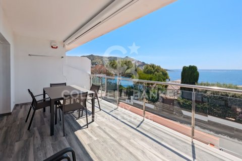 2 bedrooms apartment for sale in Roses, Girona, Catalonia, Spain № 5660 - photo 2