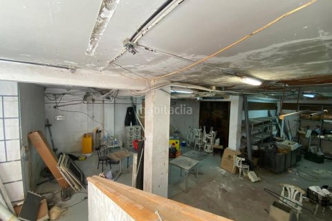 Propiedad comercial de 198 m² en venta en Sant Martí, Barcelona, Cataluña, Spain № 2174 - foto 24