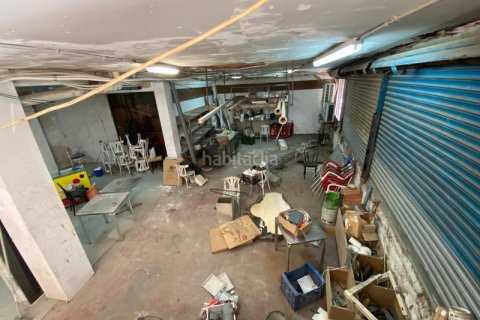 Propiedad comercial de 198 m² en venta en Sant Martí, Barcelona, Cataluña, Spain № 2174 - foto 22