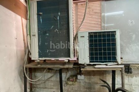 Propiedad comercial de 198 m² en venta en Sant Martí, Barcelona, Cataluña, Spain № 2174 - foto 8