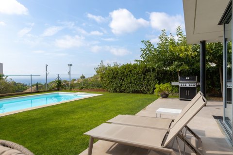 Сasa de 4 dormitorios en venta en Teia, Barcelona, Cataluña, Spain № 2914 - foto 6