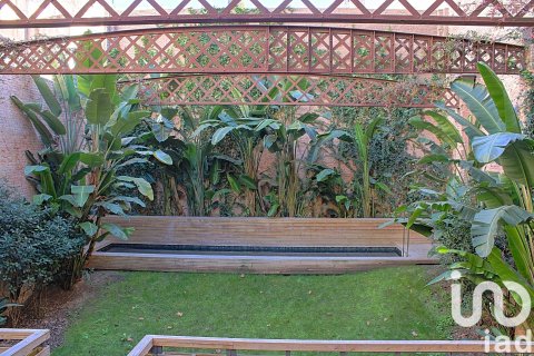 Apartamento de 2 dormitorios en venta en Barcelona, Cataluña, Spain № 4867 - foto 2