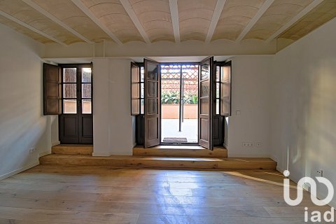 Apartamento de 2 dormitorios en venta en Barcelona, Cataluña, Spain № 4867 - foto 9