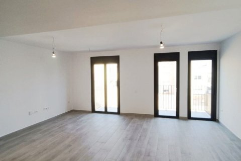 Apartamento de 3 dormitorios en venta en L'Ametlla de Mar, Tarragona, Cataluña, Spain № 4864 - foto 3