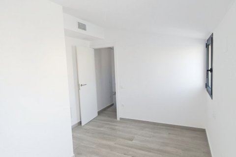 Apartamento de 3 dormitorios en venta en L'Ametlla de Mar, Tarragona, Cataluña, Spain № 4864 - foto 15