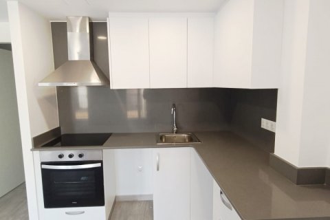 Apartamento de 3 dormitorios en venta en L'Ametlla de Mar, Tarragona, Cataluña, Spain № 4864 - foto 9