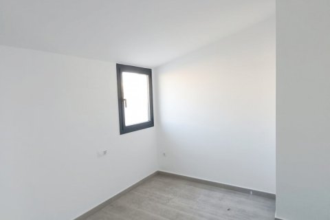 Apartamento de 3 dormitorios en venta en L'Ametlla de Mar, Tarragona, Cataluña, Spain № 4864 - foto 13