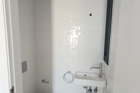 Apartamento de 3 dormitorios en venta en L'Ametlla de Mar, Tarragona, Cataluña, Spain № 4864 - foto 20