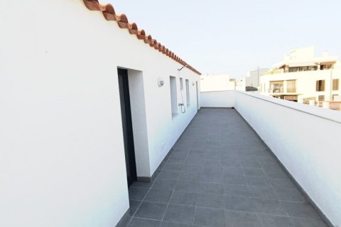 Apartamento de 3 dormitorios en venta en L'Ametlla de Mar, Tarragona, Cataluña, Spain № 4864 - foto 25