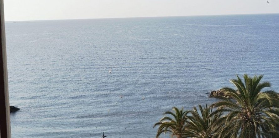 Apartamento de 3 dormitorios en venta en L'Ametlla de Mar, Tarragona, Cataluña, Spain № 4864