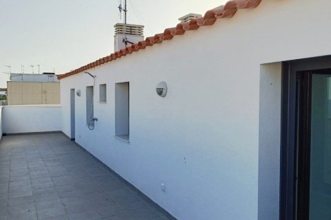Apartamento de 3 dormitorios en venta en L'Ametlla de Mar, Tarragona, Cataluña, Spain № 4864 - foto 28