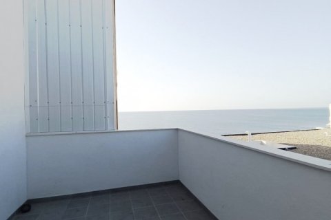 Apartamento de 3 dormitorios en venta en L'Ametlla de Mar, Tarragona, Cataluña, Spain № 4864 - foto 23