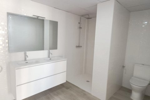 Apartamento de 3 dormitorios en venta en L'Ametlla de Mar, Tarragona, Cataluña, Spain № 4864 - foto 19