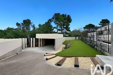Сasa de 4 dormitorios en venta en Sant Pere de Ribes, Barcelona, Cataluña, Spain № 4862 - foto 18