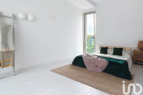 Сasa de 4 dormitorios en venta en Sant Pere de Ribes, Barcelona, Cataluña, Spain № 4862 - foto 14