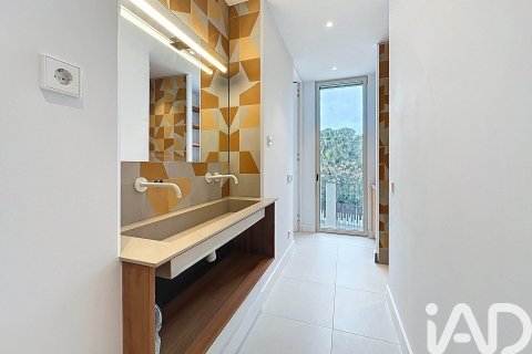 Сasa de 4 dormitorios en venta en Sant Pere de Ribes, Barcelona, Cataluña, Spain № 4862 - foto 23