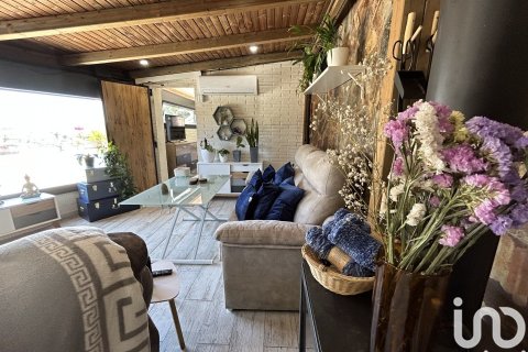 Сasa de 4 dormitorios en venta en Castellar del Vallès, Barcelona, Cataluña, Spain № 4968 - foto 22