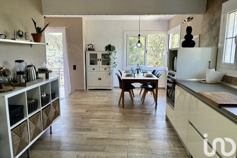 Сasa de 4 dormitorios en venta en Castellar del Vallès, Barcelona, Cataluña, Spain № 4968 - foto 10