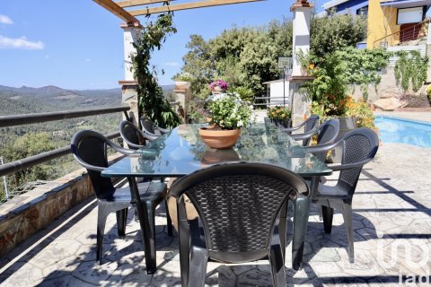 Сasa de 4 dormitorios en venta en Castellar del Vallès, Barcelona, Cataluña, Spain № 4968 - foto 2