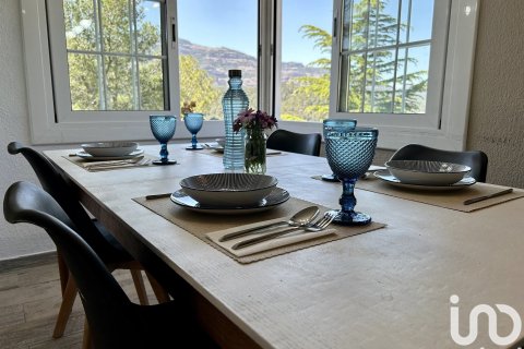 Сasa de 4 dormitorios en venta en Castellar del Vallès, Barcelona, Cataluña, Spain № 4968 - foto 11