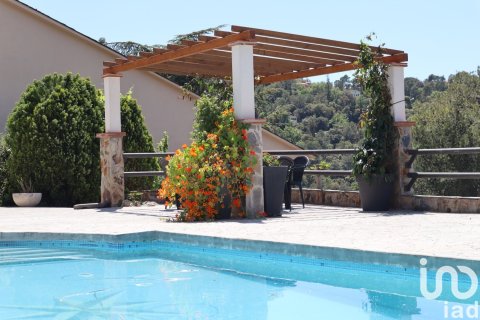 Сasa de 4 dormitorios en venta en Castellar del Vallès, Barcelona, Cataluña, Spain № 4968 - foto 4