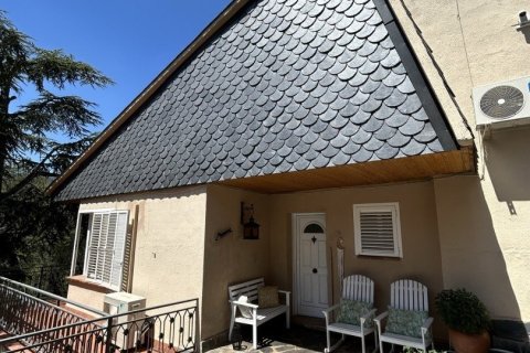 Сasa de 4 dormitorios en venta en Castellar del Vallès, Barcelona, Cataluña, Spain № 4968 - foto 25