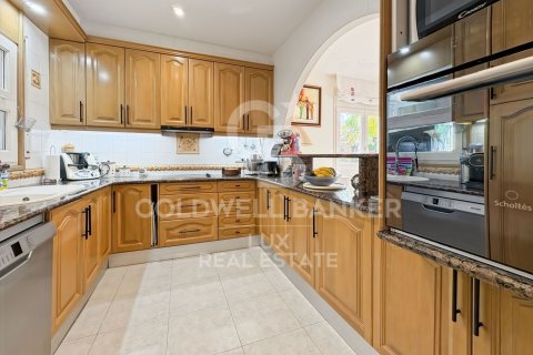 Сasa de 4 dormitorios en venta en Empuriabrava, Gerona, Cataluña, Spain № 5456 - foto 8
