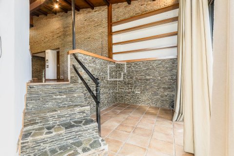 Villa de 6 dormitorios en venta en Barcelona, Cataluña, Spain № 4109 - foto 7