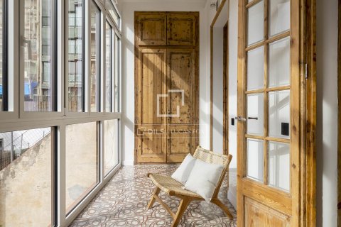 Apartamento de 2 dormitorios en venta en Barcelona, Cataluña, Spain № 4106 - foto 24