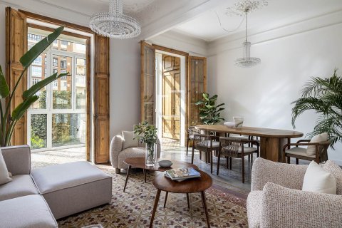 Apartamento de 2 dormitorios en venta en Barcelona, Cataluña, Spain № 4106 - foto 15