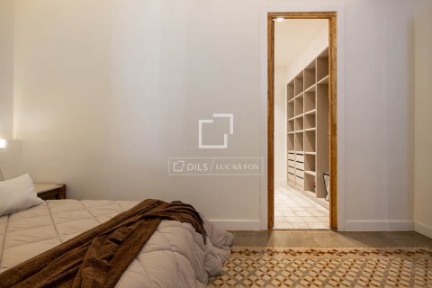 Apartamento de 2 dormitorios en venta en Barcelona, Cataluña, Spain № 4106 - foto 30