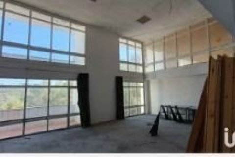 Propiedad comercial de 8000 m² en venta en Canyelles, Gerona, Cataluña, Spain № 5093 - foto 13