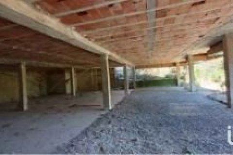 Propiedad comercial de 8000 m² en venta en Canyelles, Gerona, Cataluña, Spain № 5093 - foto 23