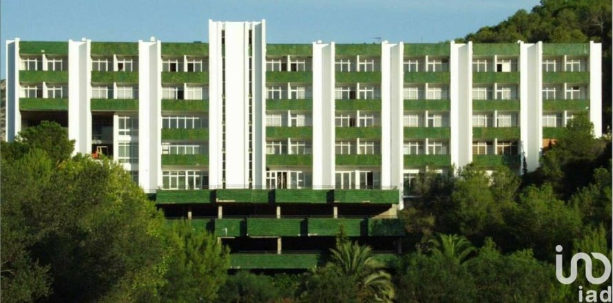 Propiedad comercial de 8000 m² en venta en Canyelles, Gerona, Cataluña, Spain № 5093