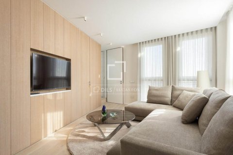 Ático de 4 dormitorios en venta en Barcelona, Cataluña, Spain № 4377 - foto 29