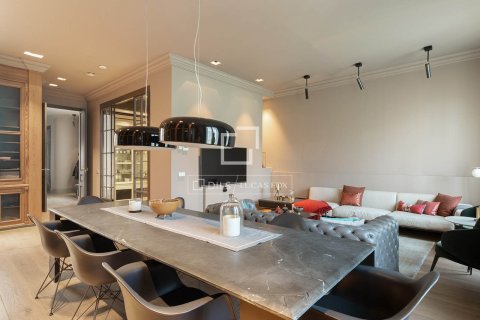 4 bedrooms apartment for sale in Barcelona, Catalonia, Spain № 4378 - photo 6