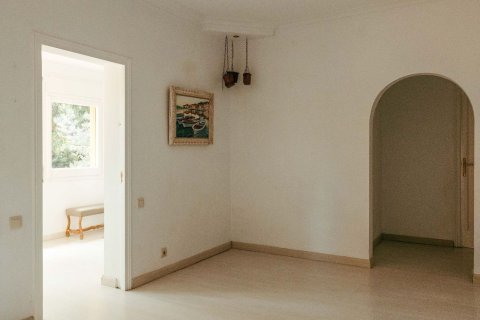 Купить дом в Сан-Андреу-де-Льяванерес, Испания с 8 комнат, 606м², № 7663 - фото 20