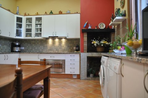 Купить дом в Матаро, Испания с 6 комнат, 380м², № 7665 - фото 18