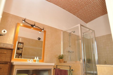 Купить дом в Матаро, Испания с 6 комнат, 380м², № 7665 - фото 28