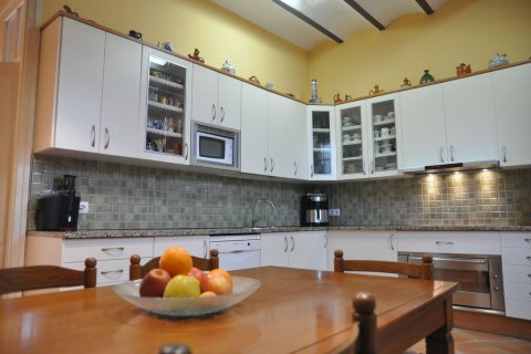 Купить дом в Матаро, Испания с 6 комнат, 380м², № 7665 - фото 17
