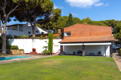 5 bedrooms house for sale in Sant Andreu de Llavaneres, Barcelona, Catalonia, Spain № 7664 - photo 12