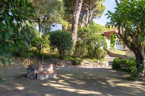 5 bedrooms house for sale in Sant Andreu de Llavaneres, Barcelona, Catalonia, Spain № 7664 - photo 19