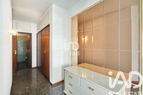 Apartamento de 4 dormitorios en venta en Barcelona, Cataluña, Spain № 7434 - foto 7