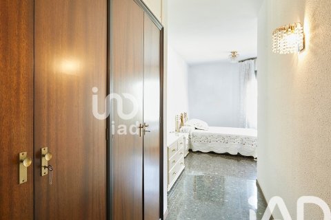Apartamento de 4 dormitorios en venta en Barcelona, Cataluña, Spain № 7434 - foto 6