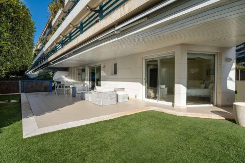 Apartamento de 4 dormitorios en venta en Sitges, Barcelona, Cataluña, Spain № 7104 - foto 22