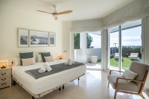 Apartamento de 4 dormitorios en venta en Sitges, Barcelona, Cataluña, Spain № 7104 - foto 3