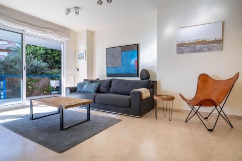 Apartamento de 4 dormitorios en venta en Sitges, Barcelona, Cataluña, Spain № 7104 - foto 14