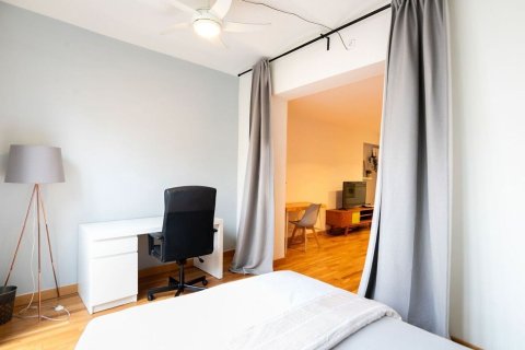 1 bedroom apartment for sale in Barcelona, Catalonia, Spain № 7108 - photo 17